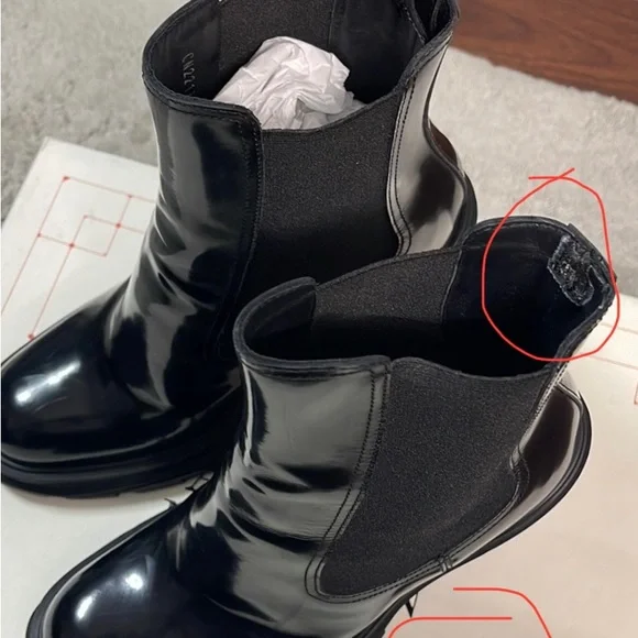 Gently worn Alexander McQueen 678530WHZ84 Woman’s boot Black 38C - Picture 9 of 12